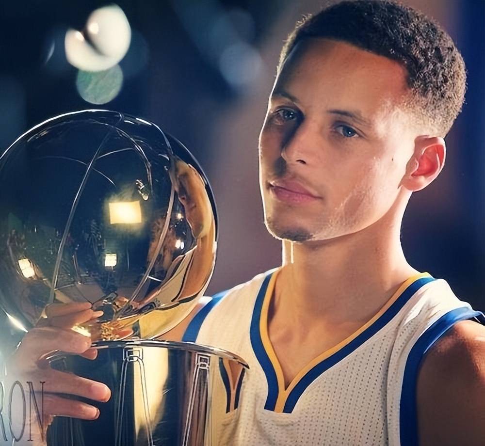 舞台并肩作 舞台并肩作